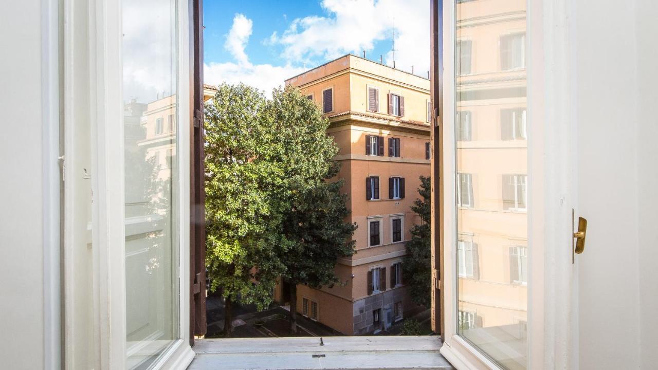 Appartamento In Parioli *
